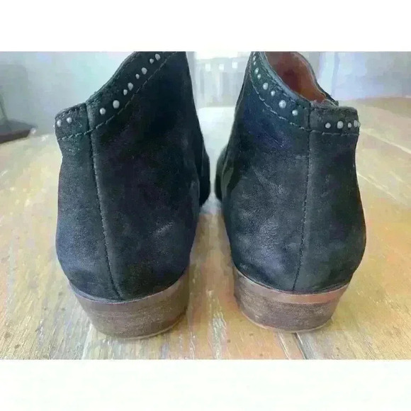 Lucky Brand Women's Sz 8 Benna Black Studded Suede Ankle Boots Bootie - Picture 7 of 11